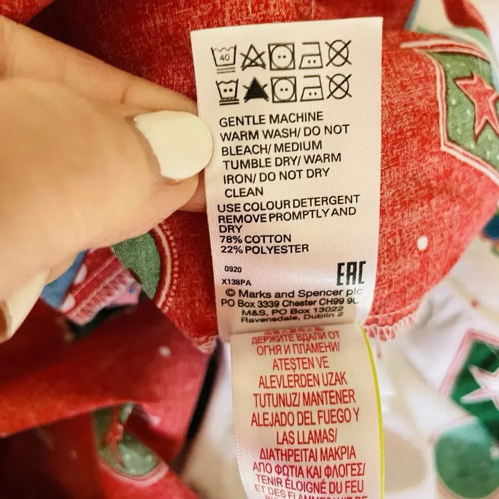 Marks & Spencer Christmas Duvet Cover‎ Toddler Bed Reversible Naughty/Nice 52x76